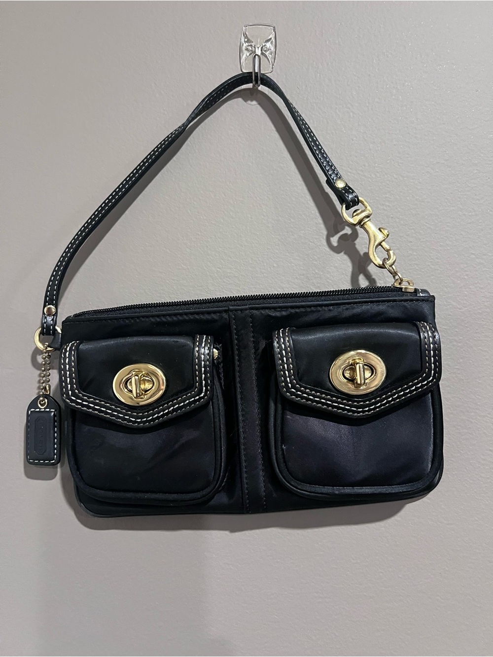 Vintage Coach 2005 Black Women's Leather Wristlet with Gold Turn-Lock Pockets